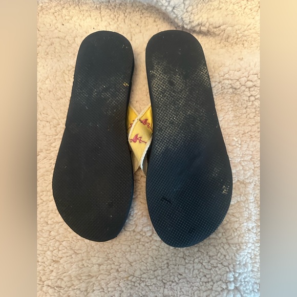 J.Crew Lot of 2 Plaid & Flamingo Canvas Flip Flops Women’s Size 8 - Picture 5 of 6
